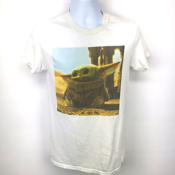 Star Wars Mandalorian Baby Yoda Shirt Mens size Small Unisex - Picture 1 of 4